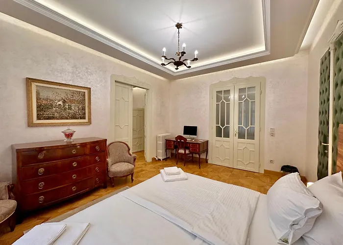 Djuras Residence In The Center Of Belgrade